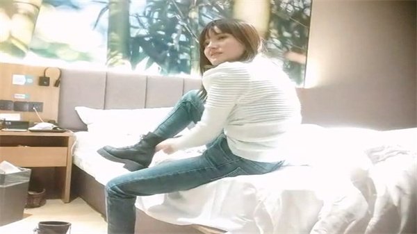 小小寻花人气探花娇小玲珑川妹子加钟第二炮