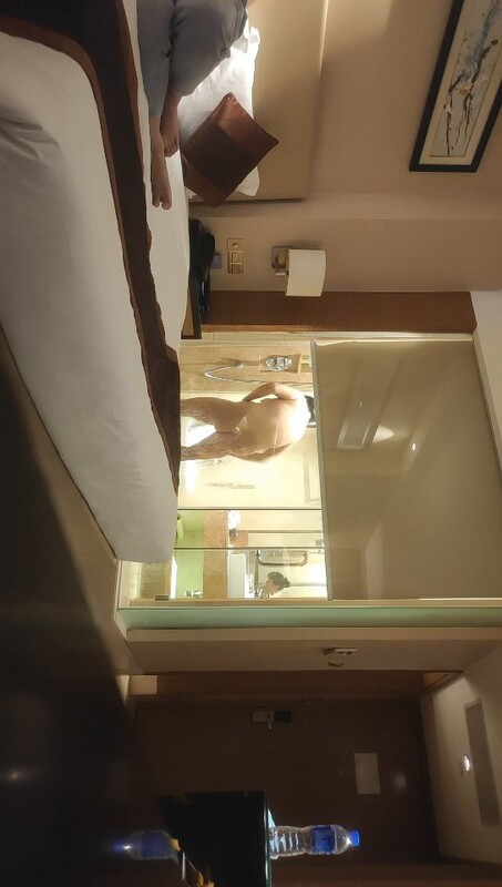 极品骚熟女肉感大肥臀骑乘后入爆操 嫩草狂干让高潮喷水